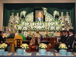 尾内一郎氏の告別式