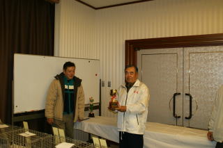 審査風景