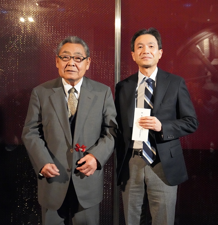 読売光と愛の事業団への寄付